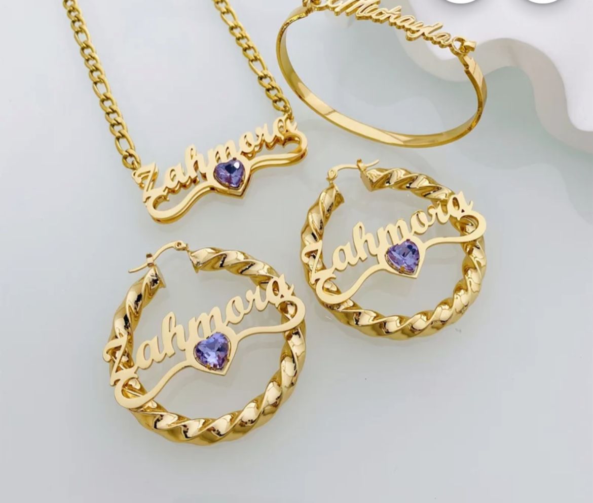 Luxury Custom Name Jewelry Set – Gold with Heart Gemstone