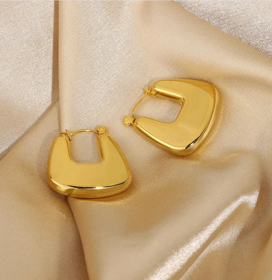 "Pendientes de Acero Inoxidable Tono Dorado"
